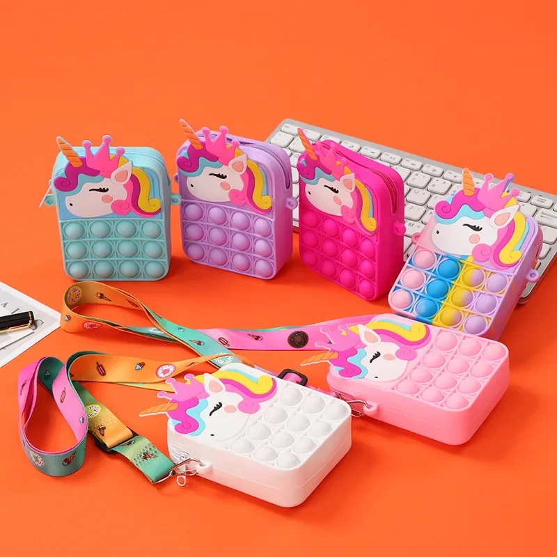Magical Color-Changing Unicorn - Mini Backpack Purse recensie en prijs